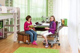Красивая мебель, берегущая здоровье детей